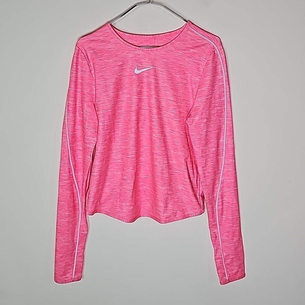 Nike drifit medium pink athletic long sleeve shirt